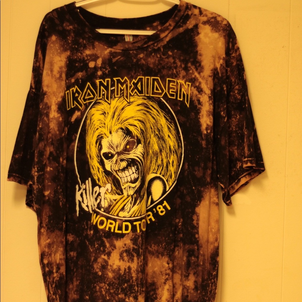 Vintage Iron Maiden Graphic Tee (2x)